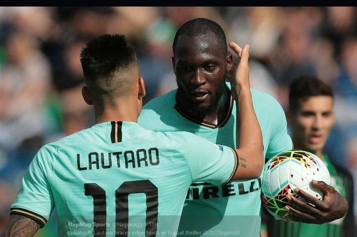 Penyerang Inter Milan, Lautaro Martinez dan Romelu Lukaku.