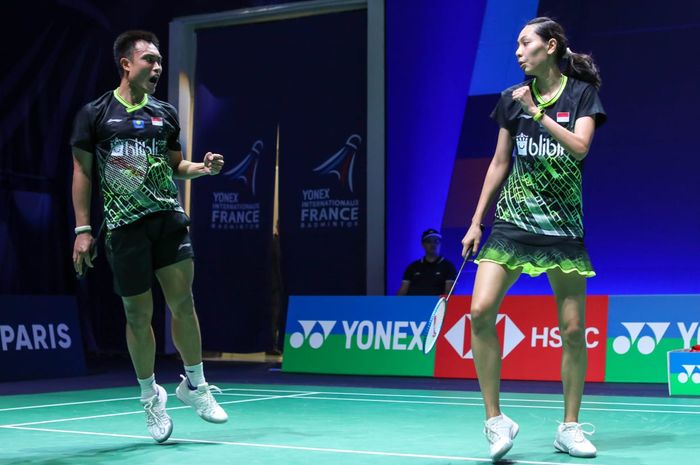 Pasangan ganda campuran Indonesia, Hafiz Faizal/Gloria Emanuelle Widjaja, pada babak pertama French Open 2019 di Stade Pierre de Coubertin, Paris, Prancis, Selasa (22/10/2019).