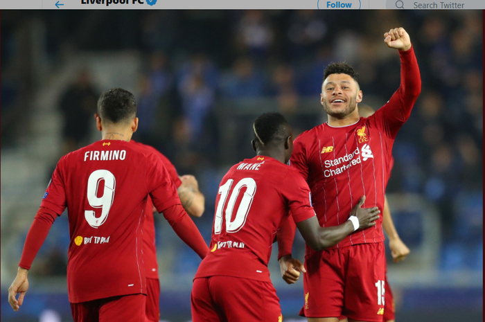 Alex Oxlade-Chamberlain merayakan gol yang dicetaknya dalam laga Liverpool melawan Genk di matchday 3 Liga Champions, Rabu (24/10/2019) di Luminus Arena.