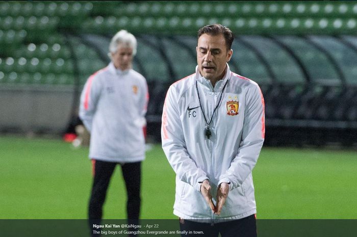 Pelatih Guangzhou Evergrande, Fabio Cannavaro.