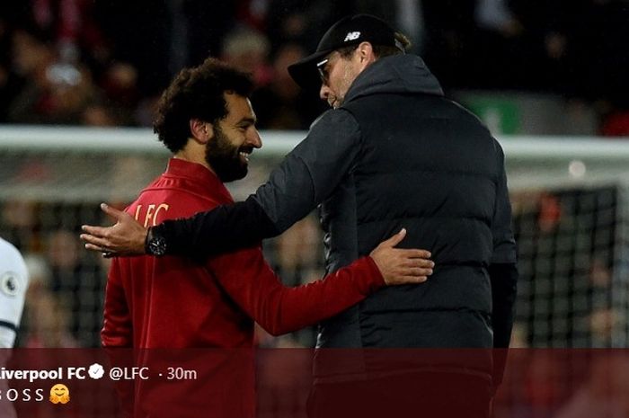 Penyerang Liverpool, Mohamed Salah, dalam laga kontra Tottenham Hotspur di Anfield pada Minggu (27/10/2019).