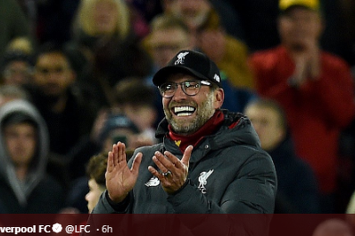 Pelatih Liverpool, Juergen Klopp sedang merayakan kemenangan timnya atas Arsenal di babak 16 besar EFL Cup, Kamis (31/10/2019)