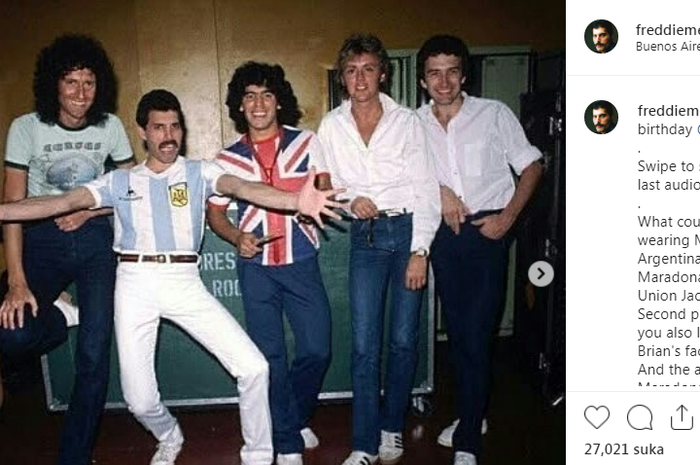 Band Inggris, Queen, berfoto dengan Diego Maradona (tengah).