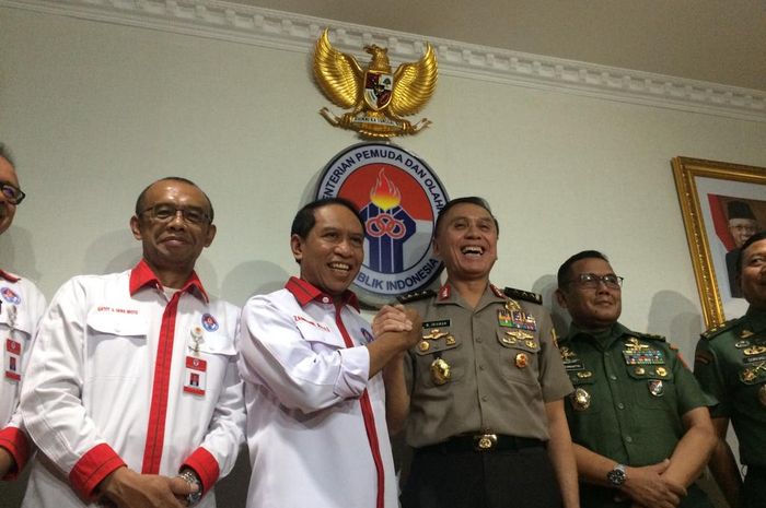 Ketua Umum PSSI, M Iriawan, bersama jajarannya melakukan pertemuan dengan Menpora, Zainudin Amali, di Kantor Kemenpora, Senin (4/11/2019)