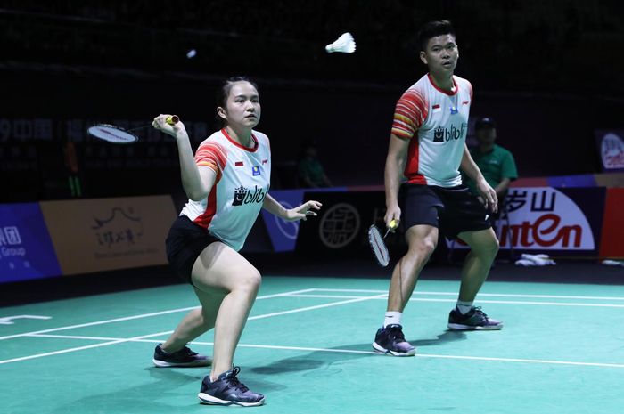 Pasangan Praveen Jordan/Melati Daeva Oktavianti kala berlaga pada hari kedua Fuzhou China Open 2019, Rabu (6/11/2019).