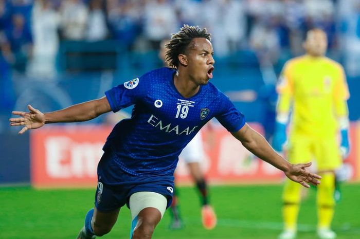 Selebrasi Andre Carillo seusai mencetak gol untuk Al Hilal ke gawang Urawa Reds pada final pertama Liga Champions Asia 2019 di King Saud University Stadium, Riyadh, 9 November 2019.