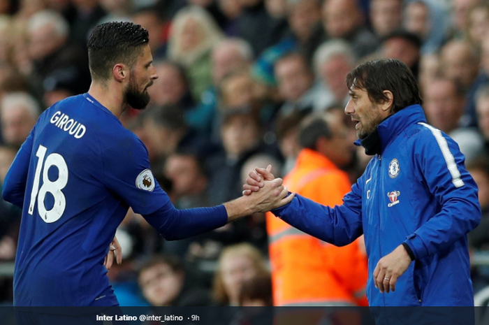 Antonio Conte (Kanan) saat masih melatih Chelsea.