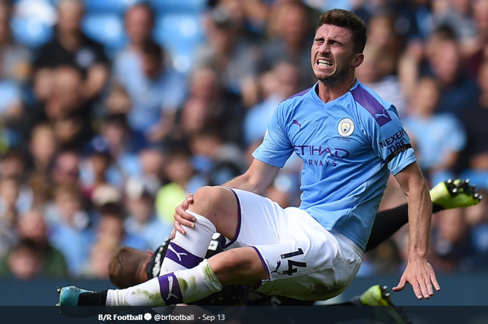 Bek Manchester City, Aymeric Laporte mengalami cedera ketika bermain di laga melawan Brighton, akhir Agustus silam