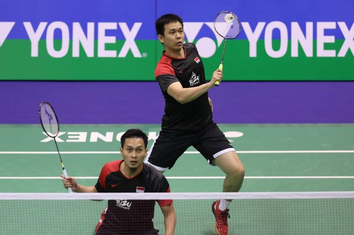 Mohammad Ahsan/Hendra Setiawan saat berlaga pada babak semifinal Hong Kong Open 2019, Sabtu (16/11/2019)