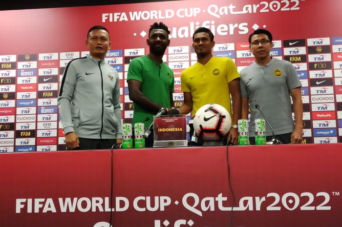 Jumpa pers jelang pertandingan timnas Malaysia vs timnas Indonesia di Stadion Bukit Jalil, Kuala Lumpur, Malaysia, Selasa (18/11/2019).