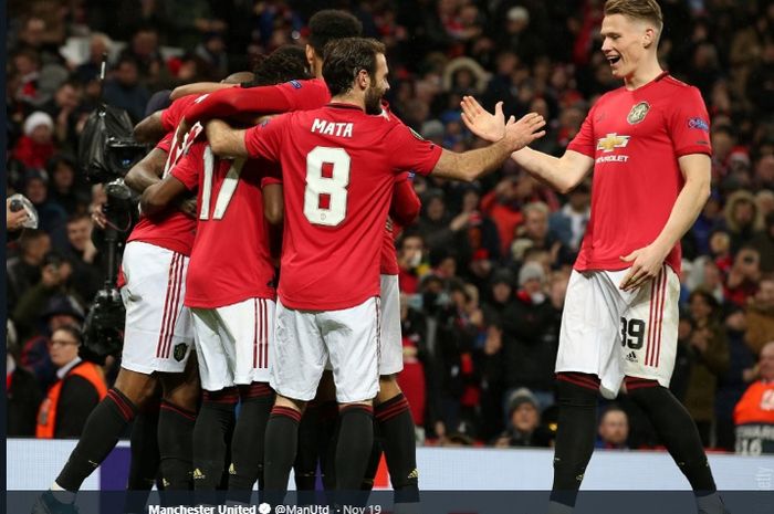 Para pemain Manchester United melakukan selebrasi ketika pertandingan melawan Partizan Belgrade pada laga Liga Europa.