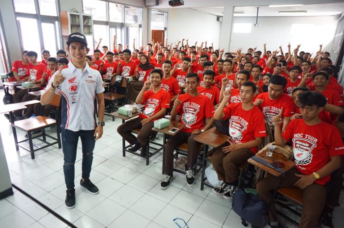 Pembalap muda binaan Astra Honda Racing Team, Gerry Salim.