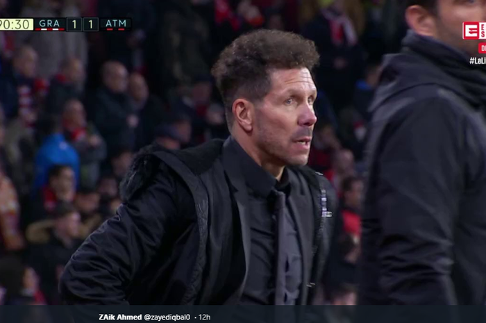 Ekspresi Diego Simeone ketika Atletico ditahan imbang oleh Granada di Liga Spanyol, Sabtu (23/11/2019)