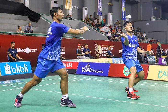 Berry Angriawan/Hardianto tampil pada babak kedua Kejuaraan Nasional PBSI 2019 di GOR Dempo Jakabaring Sport City, Palembang, Sumatra Selatan, Senin (25/11/2019).  