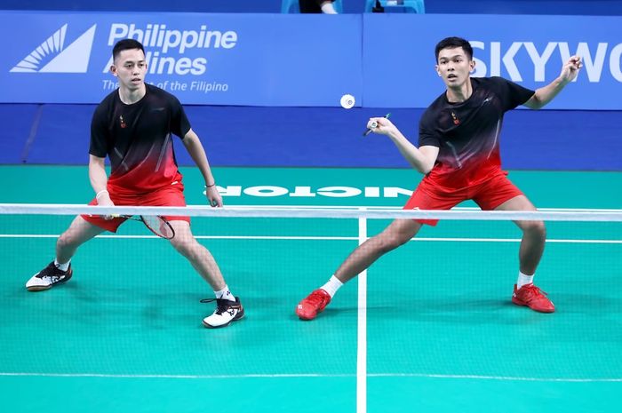 Pasangan ganda putra Indonesia, Fajar Alfian/Muhammad Rian Ardianto, pada partai kedua melawan Thailand di Muntinlupa Sports Center, Manila, Filipina, Senin (2/12/2019).