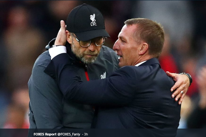 Pelatih Liverpool, Juergen Klopp (Kiri) dan pelatih Leicester City, Brendan Rodgers.