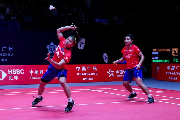 Aksi Greysia Polii/Apriyani Rahayu pada laga pertama Grup A BWF World Tour Finals 2019, Rabu (11/12/2019)