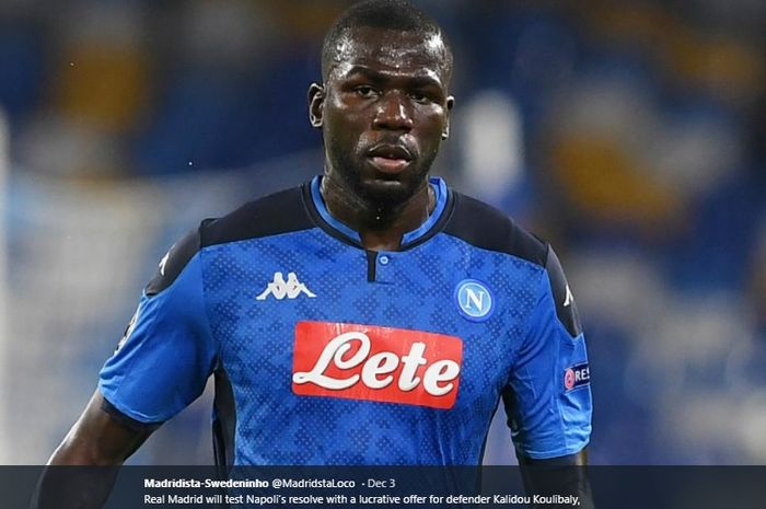 Belum puas datangkan Sergio Ramos, Paris Saint-Germain mengincar bek andalan Napoli, Kalidou Koulibaly.