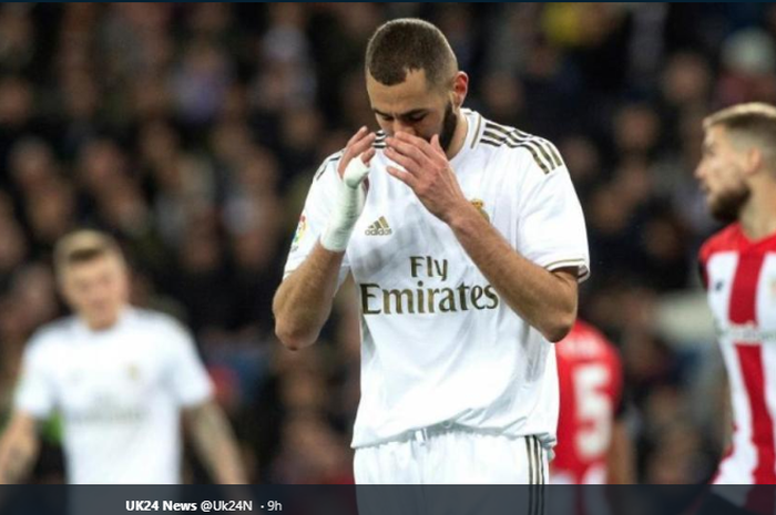 Striker Real Madrid, Karim Benzema dipastikan absen di laga melawan Valencia di babak semi final Piala Super Spanyol.