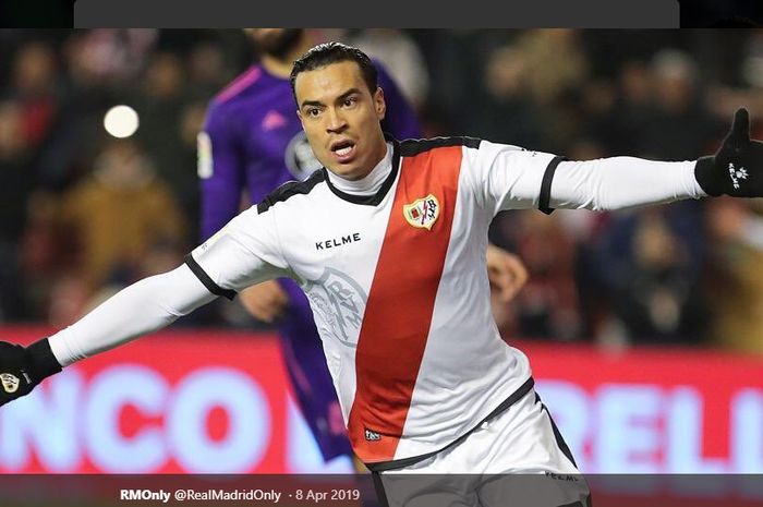 Raul de Tomas saat memperkuat Rayo Vallecano.