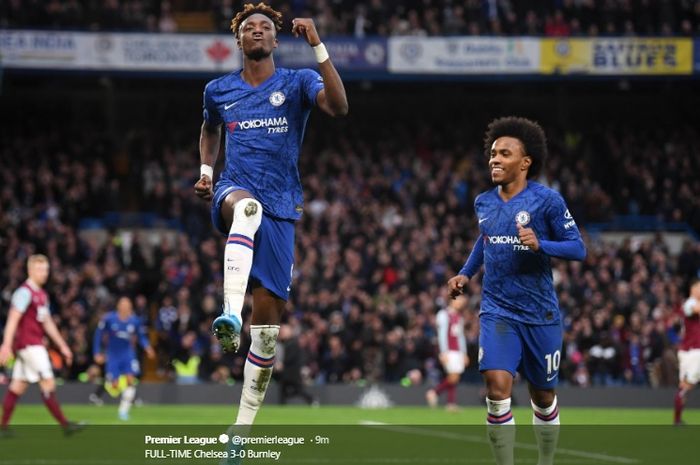 Tammy Abraham melakukan selebrasi usai mencetak gol ke gawang Burnley pada pertandingan pekan ke-22 Liga Inggris, Sabtu (11/1/2020).