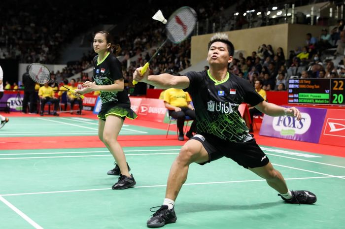 Pasangan ganda campuran Indonesia, Praveen Jordan/Melati Daeva Oktavianti, tampil pada babak kedua Indonesia Masters 2020 di Istora Senayan, Jakarta, Kamis (16/1/2020).