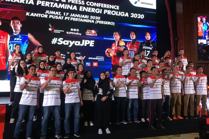 Tim putra dan putri Jakarta Pertamina Energi menggelar launching di Kantor Pertamina, Gambir, Jakarta Pusat, Jumat (17/1/2020)