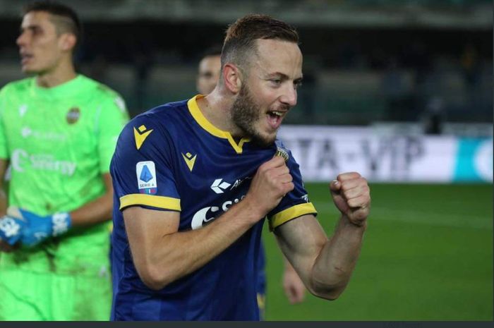 Bek Amir Rrahmani, direkrut Napoli tetapi dipinjamkan lagi ke Hellas Verona.