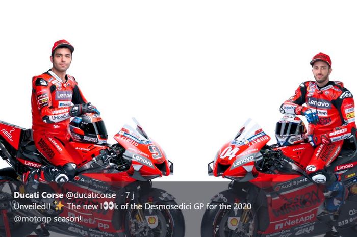 Danilo Petrucci (kiri) dan Andrea Dovizioso (kanan) menunggangi Desmosedici GP 20