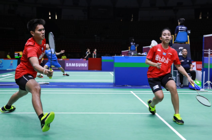 Aksi pasangan ganda campuran, Adnan Maulana/Mychelle Crhystine Bandaso, saat di babak perempat final Thailand Masters 2020. Saat itu, Adnan/Mychelle harus menerima kekalahan dari Hafiz Faizal/Gloria Emanuelle Widjaja. 