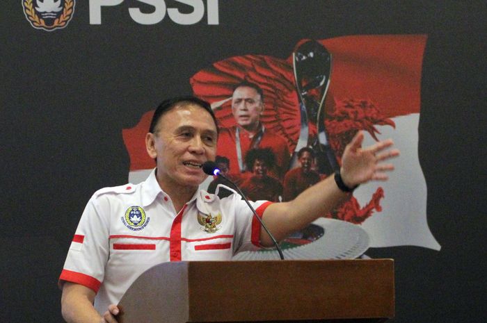 Ketua umum PSSI, Mochamad Iriawan, saat menyampaikan sambutan di depan peserta sosialisasi dan integrasi program bertajuk 'Member Development Programme' di Kuta, Bali, pada Minggu (26/1/2020).