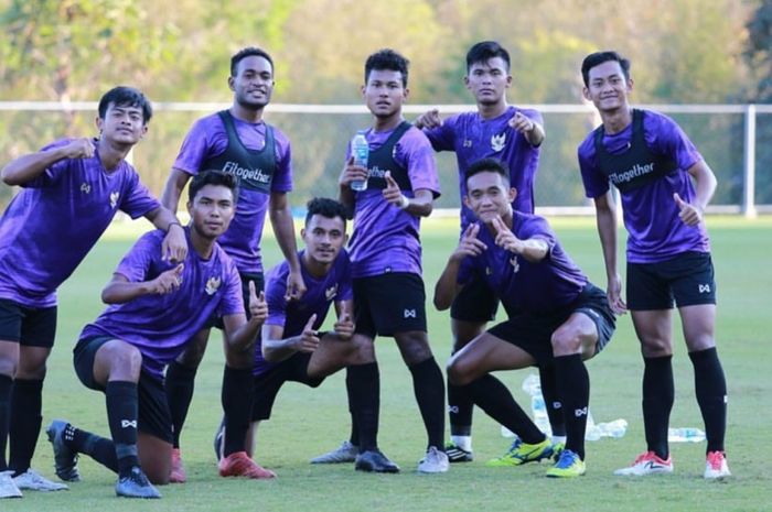 Para pemain timnas U-19 Indonesia saat mengikuti pemusatan latihan di Thailand.