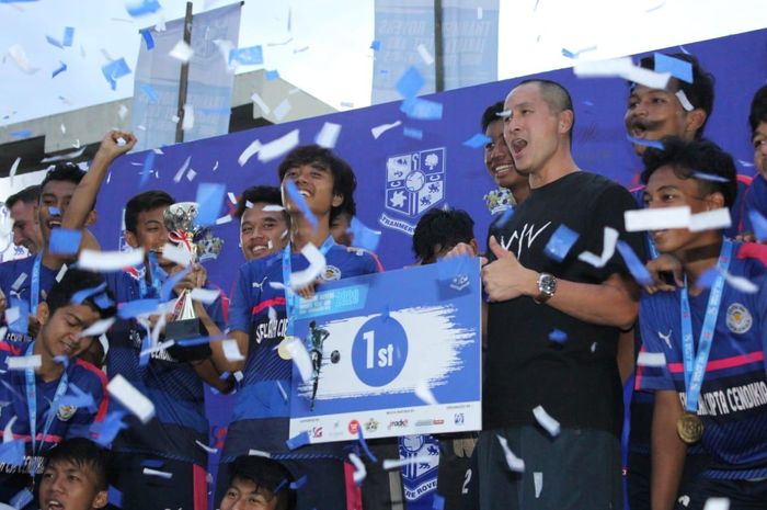 Cipta Cendikia berhasil menjadi juara kategori sekola dalam turnamen U-15 Tranmere Rovers di Lapangan Aldiron, Pancoran, Jakarta Selatan