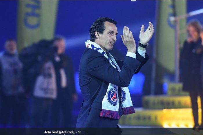 Unai Emery saat masih menjadi pelatih Paris Saint-Germain.