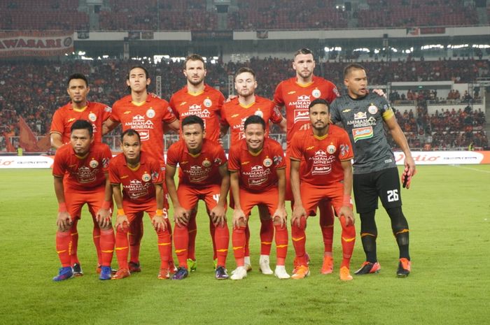 Skuad Persija Jakarta saat menghadapi Geylang International pada laga uji coba di Stadion Utama Gelora Bung Karno (SUGBK), Senayan, Jakarta Pusat, Minggu (23/2/2020).