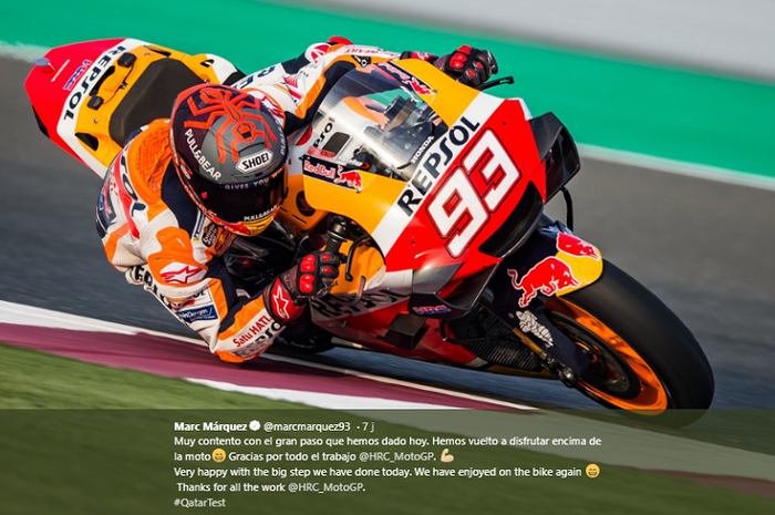 Pembalap Repsol Honda, Marc Marquez, saat beraksi di Sirkuit Losail, pada tes pramusim MotoGP 2020, Senin (24/2/2020).