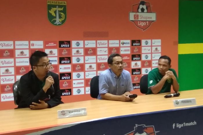 Jumpa pers pelatih Persebaya, Aji Santoso, usai laga pembuka Shopee Liga 1 2020 melawan Persik di Stadion Gelora Bung Tomo, Surabaya, Sabtu (29/2/2020).