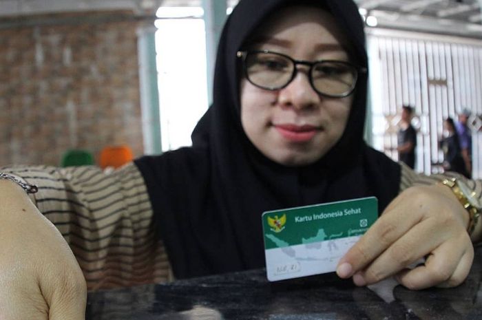  BPJS Kesehatan mengatakan biaya penanganan pasien virus corona akan ditanggung pemerintah.