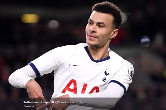 Gelandang Serang Tottenham Hotspur, Dele Alli melakukan selebrasi setelah mencetak gol ke gawang Burnley pada pertandingan Liga Inggris 2019-2020 pekan ke-29, Minggu (8/3/2020) dini hari WIB.