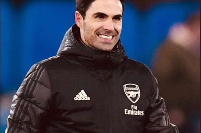 Mikel Arteta saat memimpin timnya saat melawan Chelsea dalam lanjutan laga Liga Inggris pekan ke-24 di Stamford Bridge, Rabu (22/1/2020).