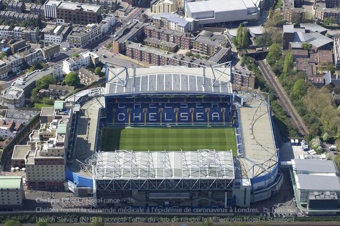 Hotel yang berada di area markas Chelsea, Stadion Stamford Bridge, bisa digunakan secara gratis oleh petugas Layanan Kesehatan Nasional atau NHS.