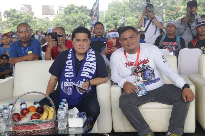 Nevi Effendi (kanan) bersama dengan menteri BUMN (Erick Tohir) .