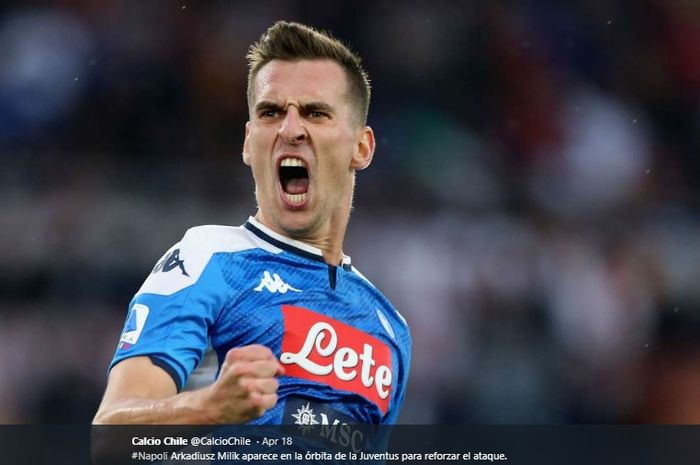 Bomber Napoli, Arkadiusz Milik, dilaporkan bakal segera pindah ke AS Roma.