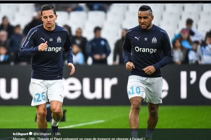 Pemain bintang Olympique Marseille, Dimitri Payet (kanan) dan Florian Thauvin.