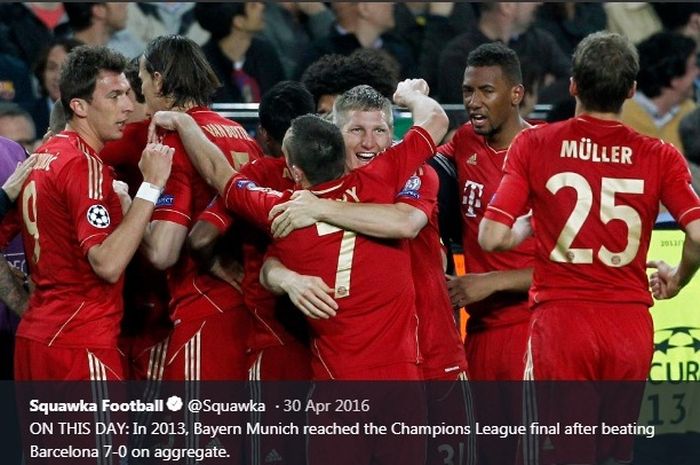 Bayern Muenchen merayakan kemenangan atas Barcelona di Allianz  Arena, 23 April 2013