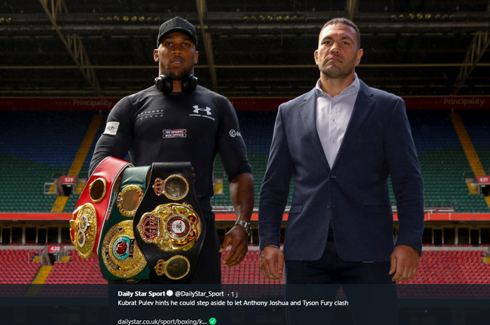 Anthony Joshua (kiri) dan Kubrat Pulev (kanan) saat mengumumkan akan bertanding di Tottenham Stadium, London, Inggris, pada Juni mendatang. 