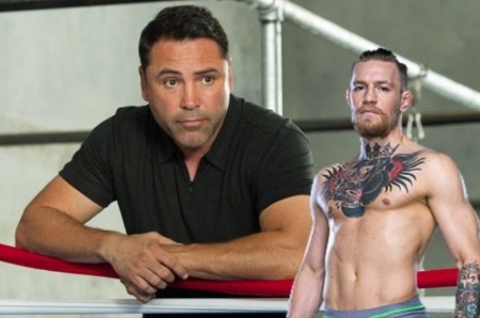 Oscar De La Hoya siap menghadapi Conor McGregor dalam pertarungan besar UFC berikutnya.