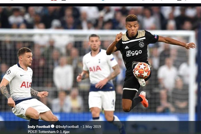 David Neres (kanan) saat beraksi di partai Tottenham Hotspur vs Ajax Amsterdam di Liga Champions 2018-2019.