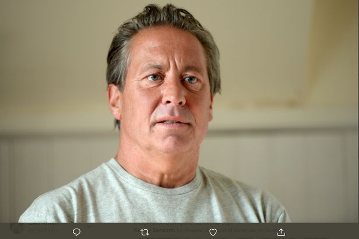 Legenda Arsenal, Kenny Sansom, dirawat di rumah sakit akibat cedera kepala serius, Jumat (15/5/2020) waktu setempat.