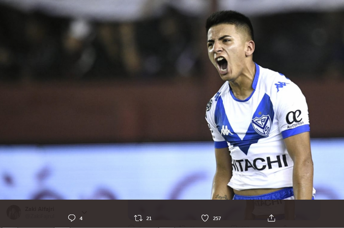 Thiago Almada, pemain berjuluk The New Lionel Messi yang jadi incaran Manchester United dan Manchester City.